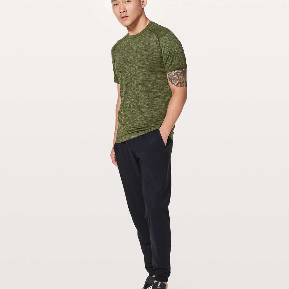 Lululemon Metal Vent Tech Short Sleeve Green Twill / Dark Olive Size Large - Picture 2 of 14